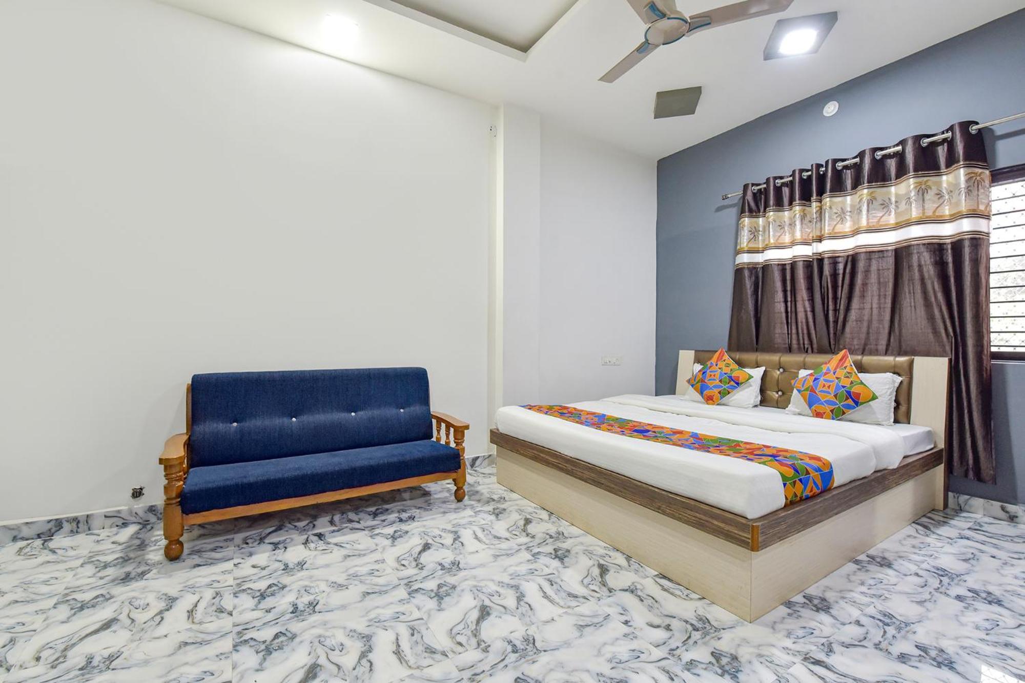 Fabexpress Soni Palace Ujjain Extérieur photo